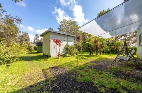 Royal Hawaiian Estates Apartment | Private Volcano Getaway - Near Kilauea & Trails
