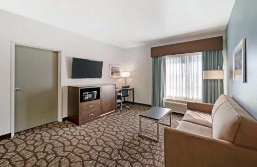 Medford Hotel | Best Western Crater Lake Highway White City/Medford