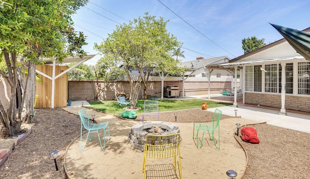 12 Mi to Dtwn LA: Family Home w/Patio + Yard! in Downey