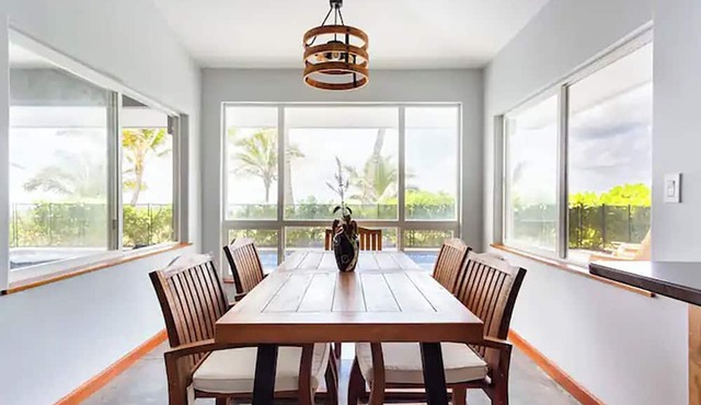 Two homes on the ocean with a private saltwater pool. in Keaau