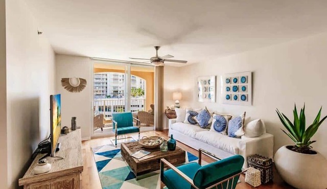 Uhost AI | 3BR Intracoastal Resort Condo in Miami