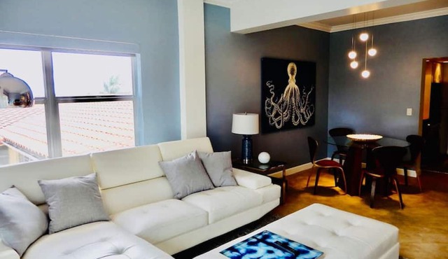 The Blue Octopus - 1br King Bed Condo in Fort Lauderdale