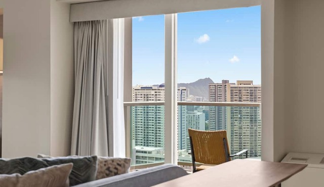 34th Floor Ala Moana Large Regal Suite - 2Br/3Ba, Book Now at Special Rate! in Honolulu
