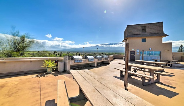 Ocean-View Kihei Condo w/Lanai: Steps to Beach! in Kihei