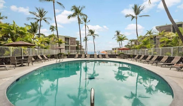 🏖️Alii Drive Oceanfront Complex | Top-Floor Ocean View Condo | Alii Villas 324 in Kailua Kona