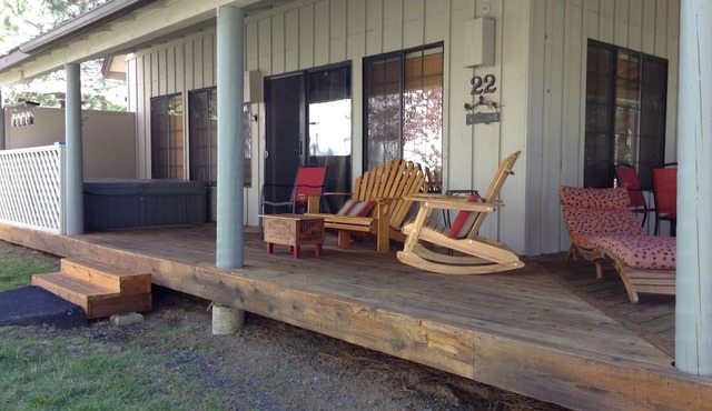 Pet Friendly Circle 4 Cabin And People Friendly As Well in Sunriver