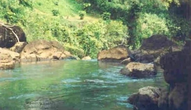 Kilauea Waterfall Retreat with Kauai B&B/Homestay Permit #Z IV-2015-24 in Kilauea