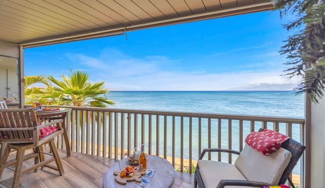 Oceanfront Remodeled Studio Pohailani 203 - Lanai Ocean Views - Cold AC in Lahaina