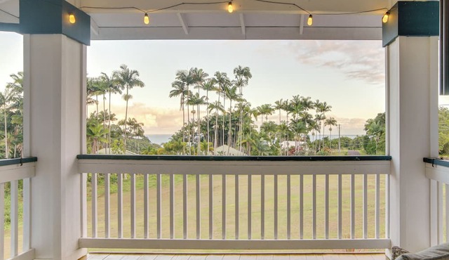 7 Mi to Hilo Beaches: Peaceful Retreat w/Sauna