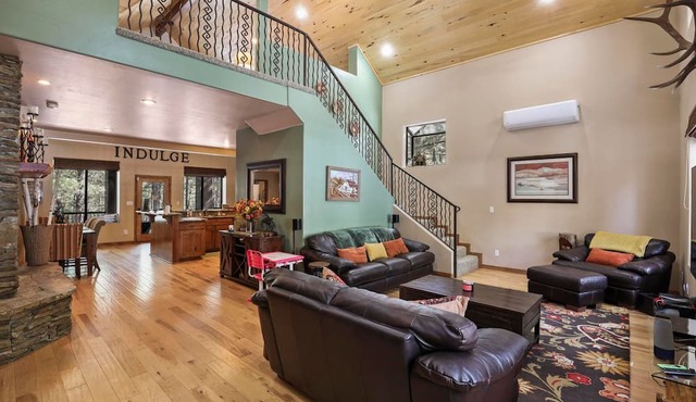 Mogollon Rim Cabin | Hot Tub | Fire Pit in Forest Lakes
