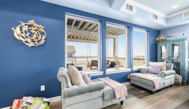 Private Beachfront Retreat, Surfside Beach in Surfside Beach