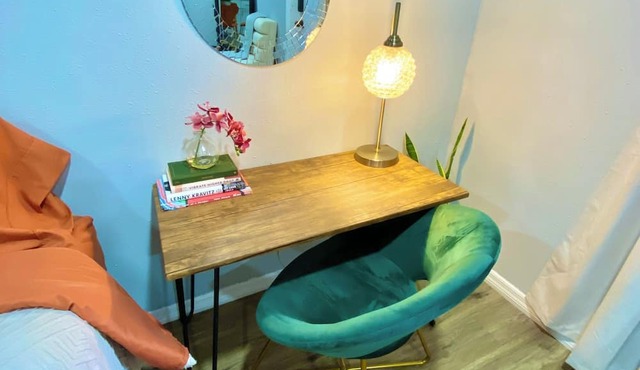 Casa Serena, Your peaceful boho escape awaits! 1 bedroom studio near Tampa! in Land O' Lakes