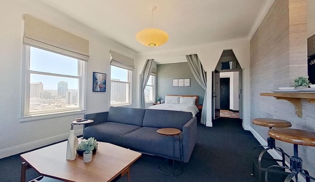 Downtown SF Studio with Skyline Views — Steps from Union Square, BART & Tech Hubs in San Francisco