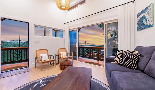 Modern ocean view suite walking distance to the coolest beach town in Maui