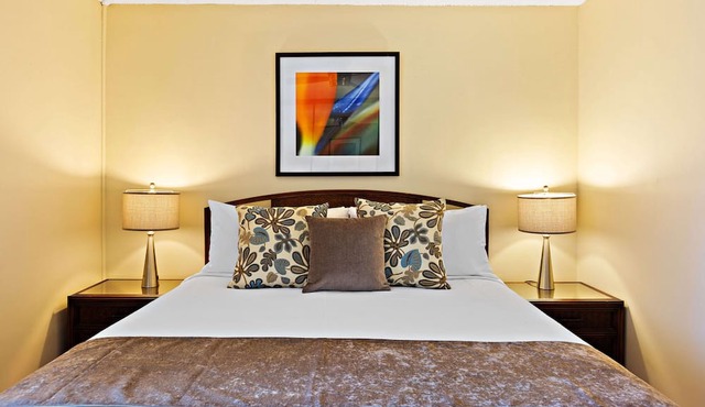 Steps to the Sand, Sushi & Sunset: Prime West Maui in Lahaina