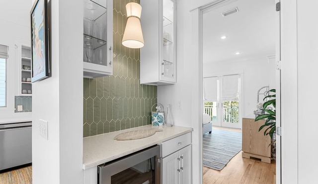 Sand On Tap | Private Beach Access, Gulf Views, Pool & Complimentary Bikes in Inlet Beach
