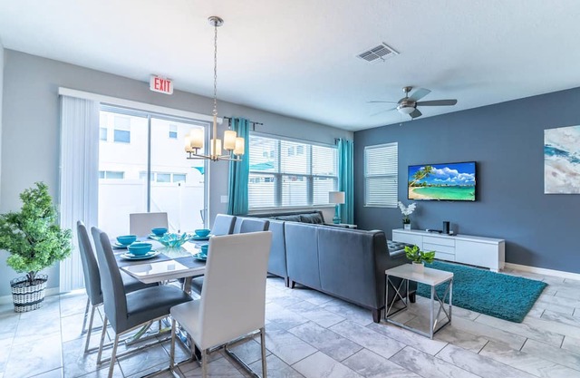 Compass Bay 