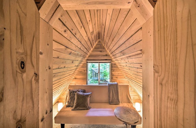 Custom Riverfront Log Stevens Pass 